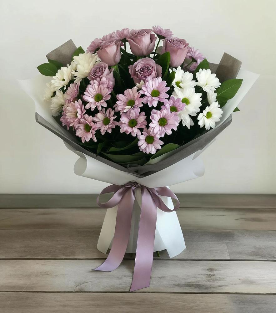 Букет цветов из: Хризантемы и Розы в Петровской