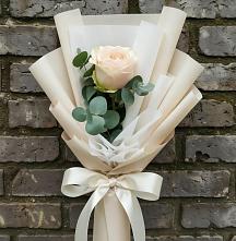 Букет цветов из:  Розы в Петровской