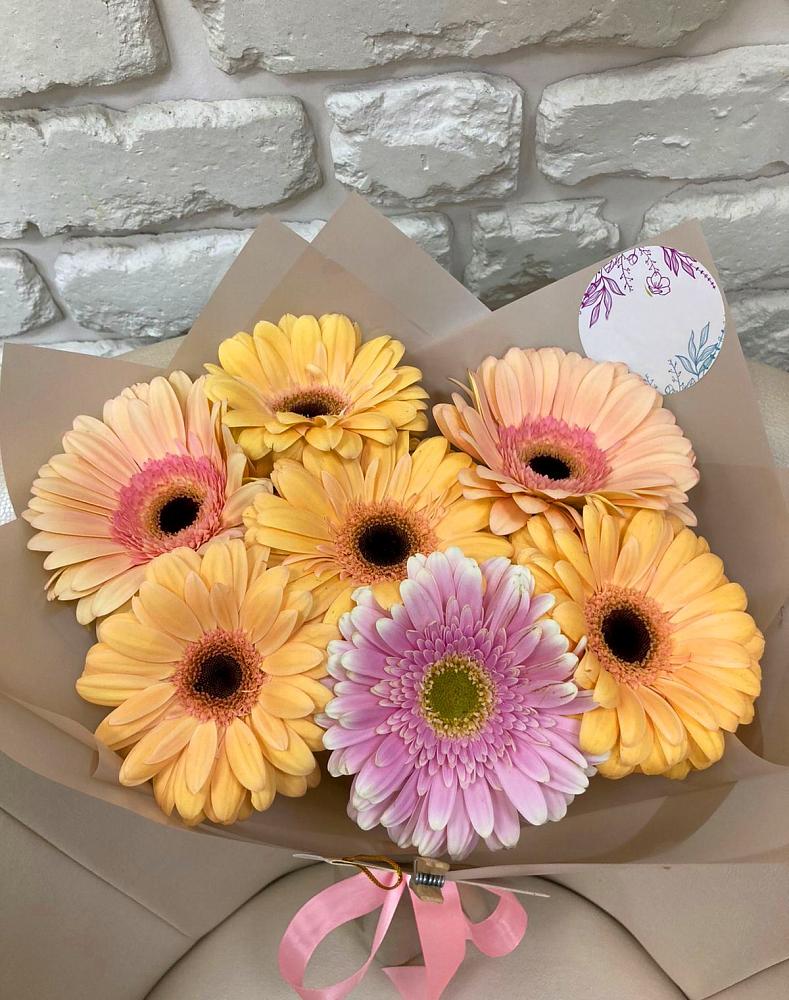 Букет цветов из: Герберы в Петровской