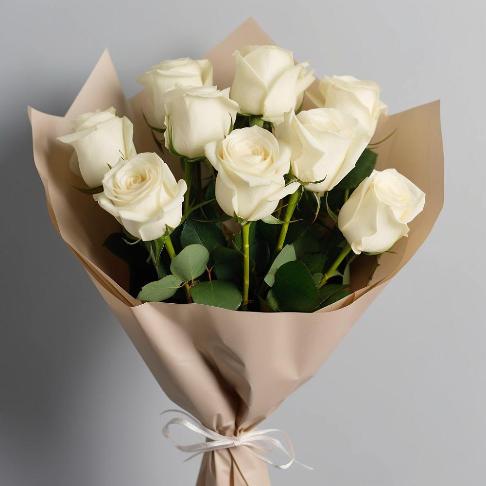 Букет 9 Белых роз Эдлесс Лав в Петровской