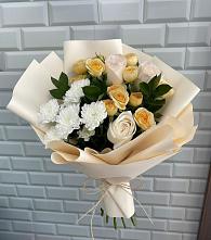 Букет цветов из:  Розы и Хризантемы в Петровской