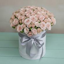 Цветочная композиция из Розы в шляпной коробке в Петровской