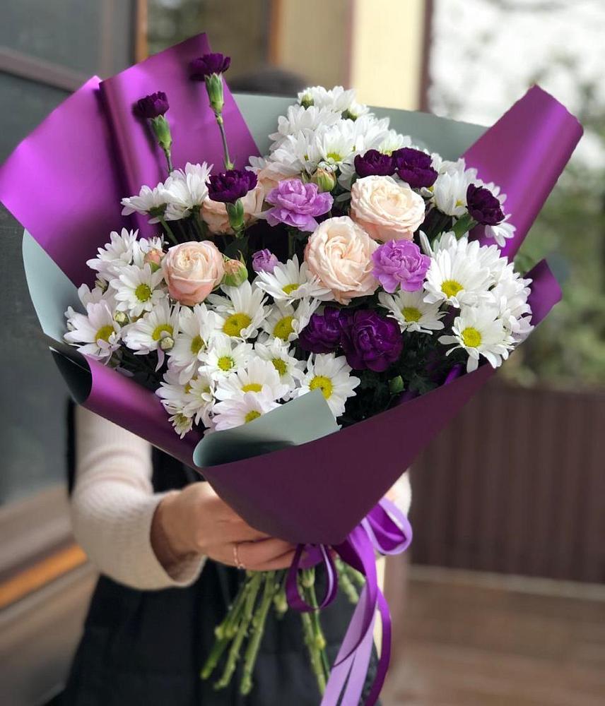 Букет цветов из: Хризантемы, Гвоздики и Розы в Петровской