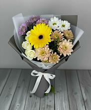 Букет цветов из:  Розы, Герберы и Хризантемы в Петровской