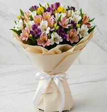 Букет цветов из:  Альстромерии в Петровской