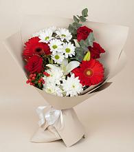 Букет цветов из:  Розы, Хризантемы, Герберы и Лилии в Петровской