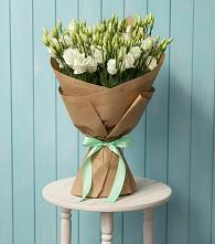 Букет цветов из:  Лизиантусы в Петровской