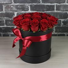 Цветочная композиция из Розы в шляпной коробке в Петровской