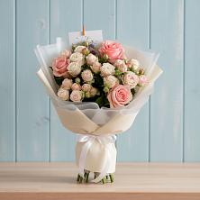 Букет цветов из:  Розы в Петровской